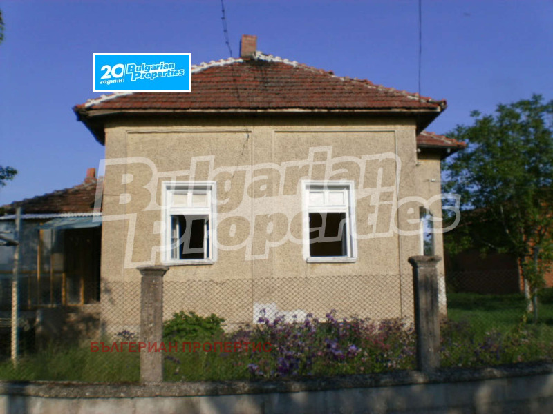 Продава  Къща област Плевен , с. Девенци , 144 кв.м | 55755062