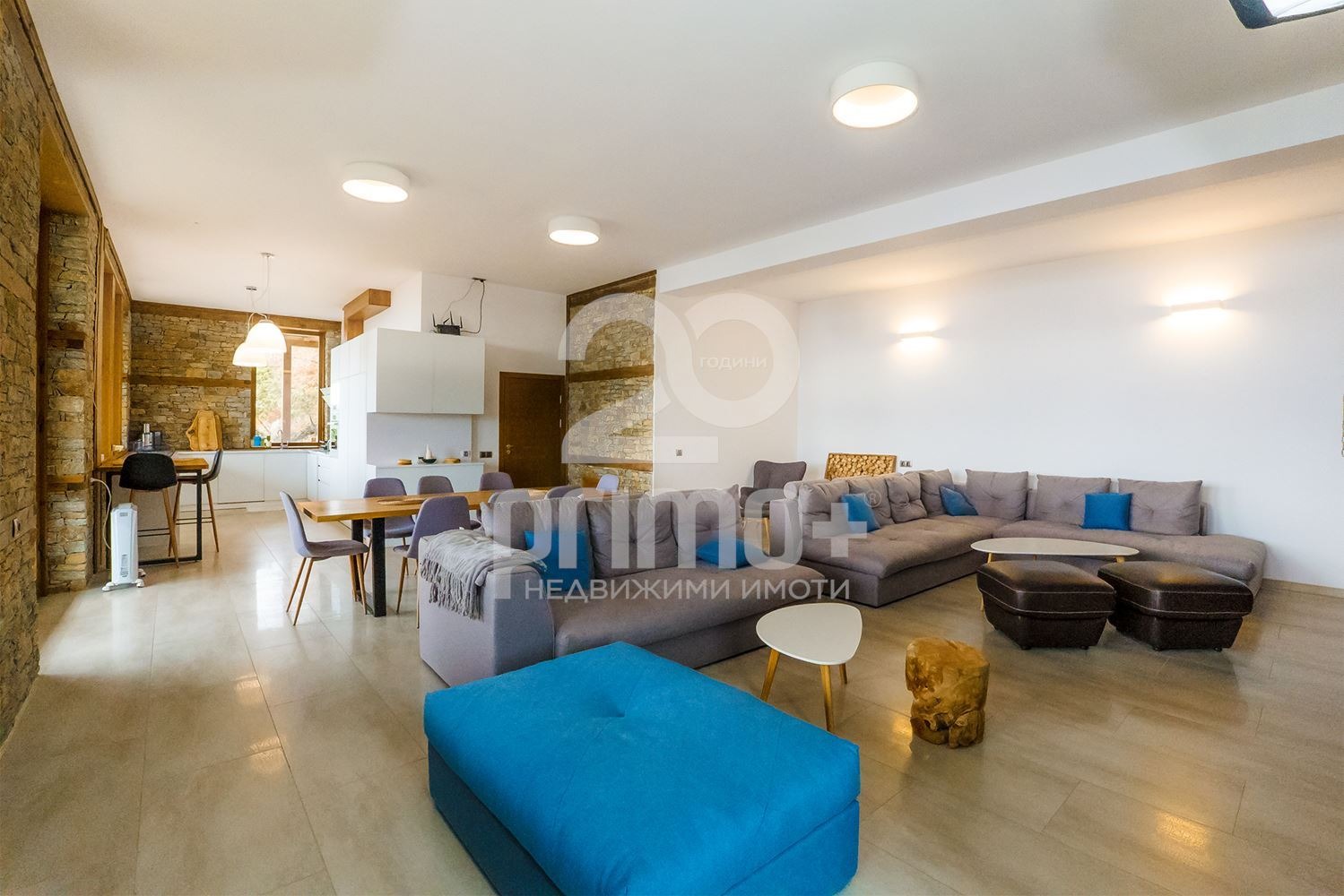 Продава КЪЩА, с. Лещен, област Благоевград