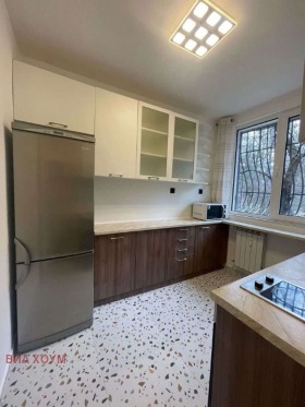 2 bedroom Iztok, Sofia 8