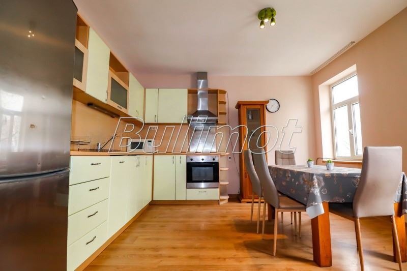 Продава  3-стаен град Варна , Централна поща , 120 кв.м | 97286776