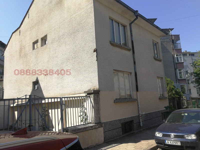 De vânzare  Etajul casei regiunea Burgas , Aitos , 190 mp | 68690227 - imagine [10]