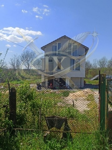 Продава КЪЩА, с. Светлина, област Бургас