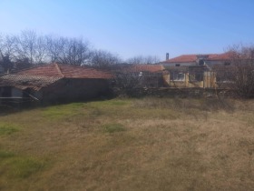 Продажба на имоти в с. Винарово, област Стара Загора - изображение 1 