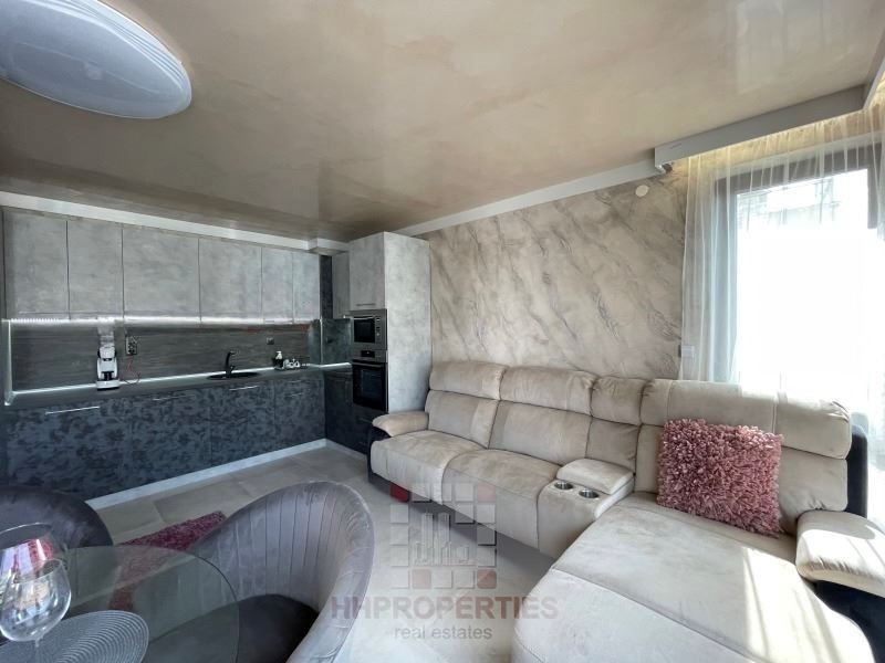 Zu verkaufen  1 Schlafzimmer Plowdiw , Mladeschki Halm , 72 qm | 88837687 - Bild [2]