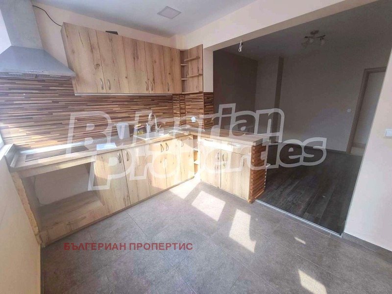 Продается  1 спальня Шумен , Болницата , 64 кв.м | 15586293 - изображение [2]