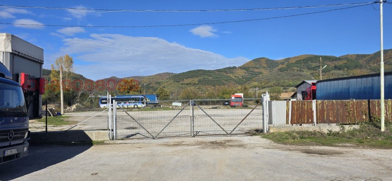 Продава ПАРЦЕЛ, област София, гр. Правец • 469000 € / 917284.27 лв. • 69804591 1