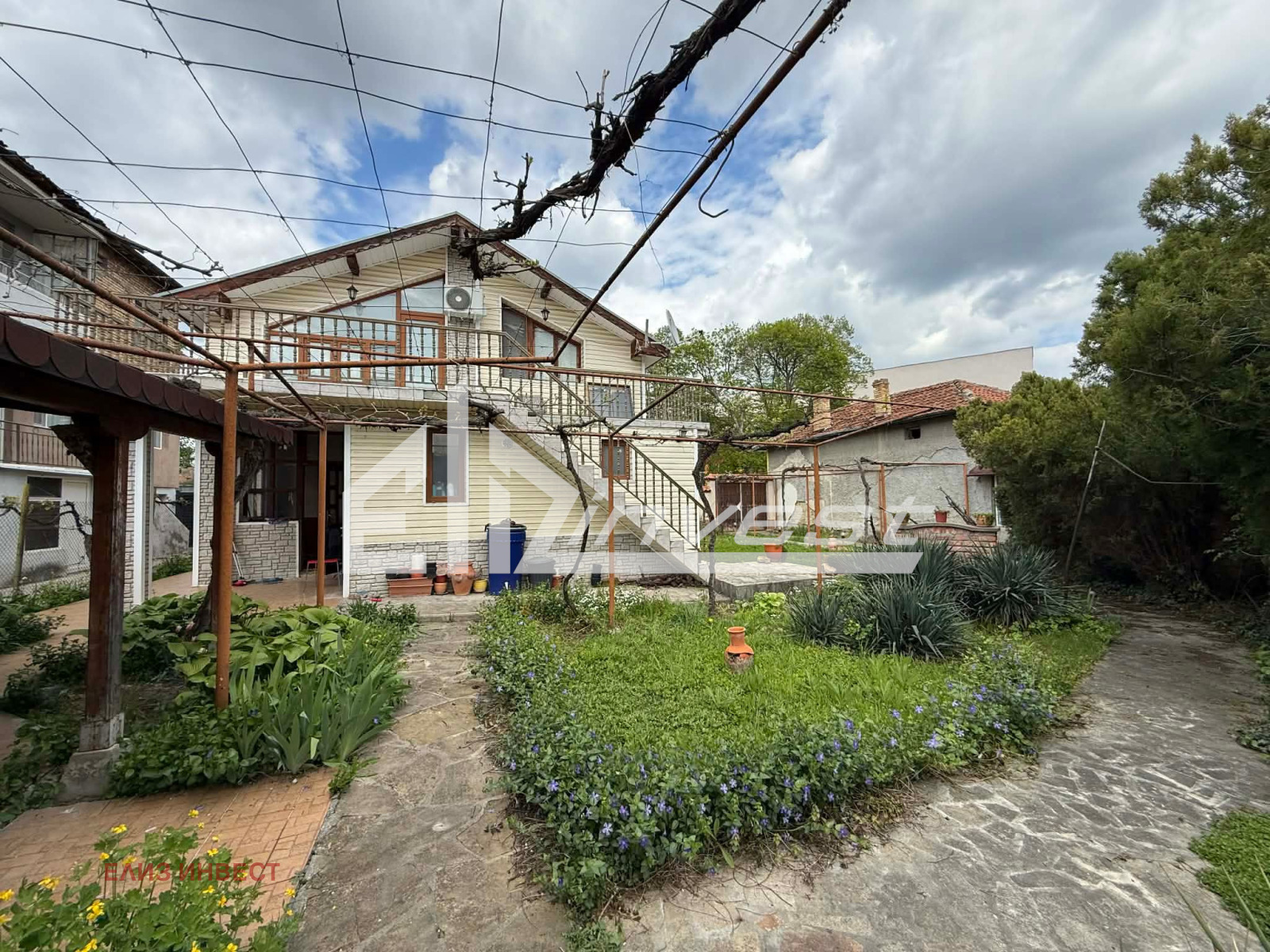 Продава КЪЩА, гр. Нови пазар, област Шумен, снимка 12 - Къщи - 53164558