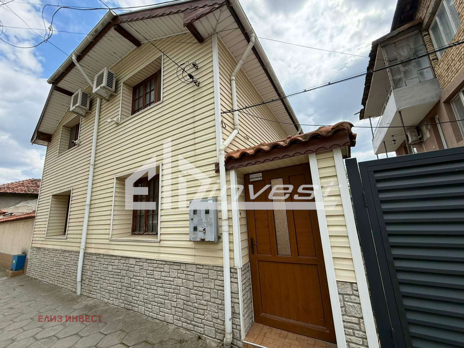 Продава КЪЩА, гр. Нови пазар, област Шумен, снимка 13 - Къщи - 53164558