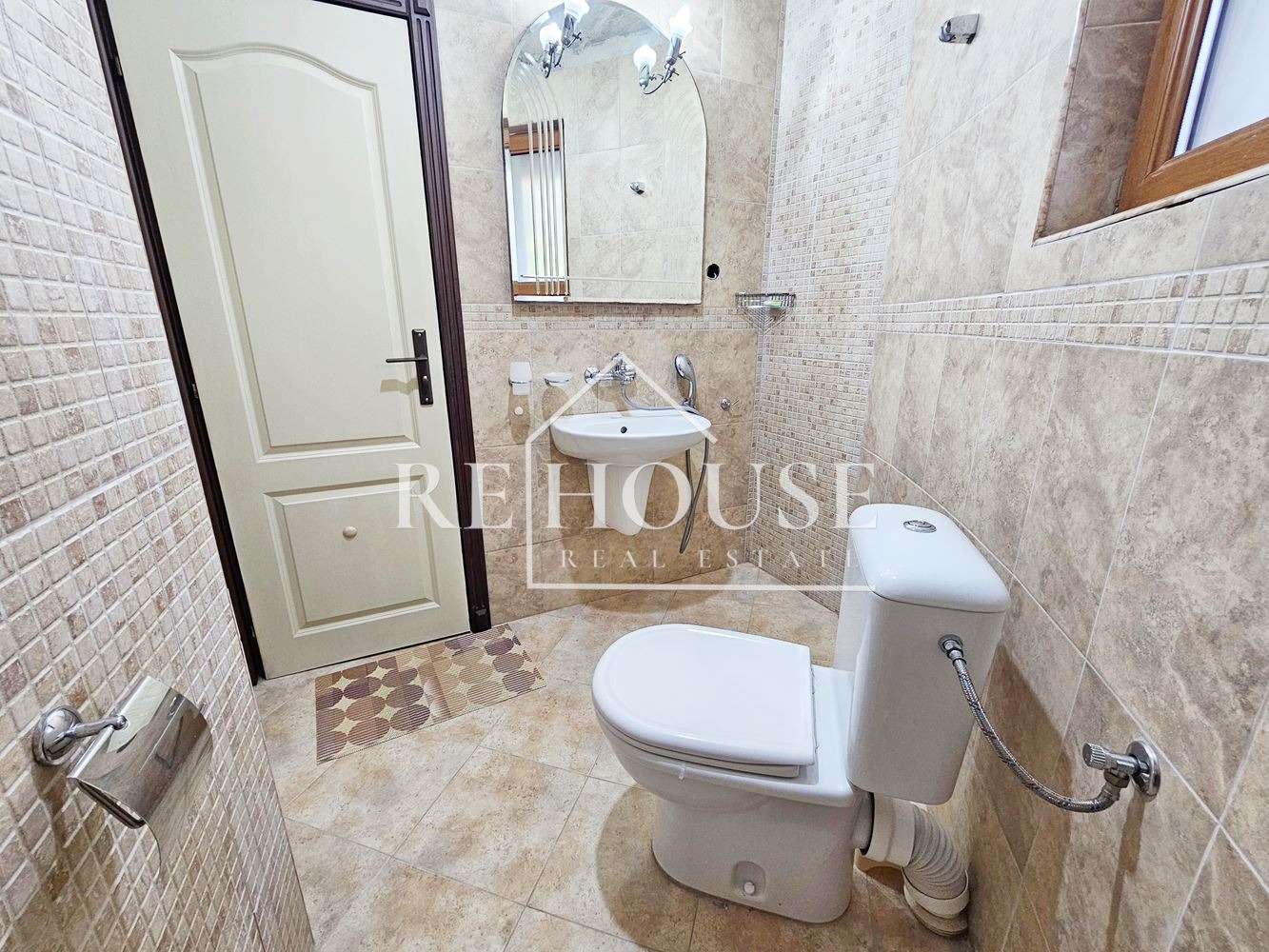 Продава КЪЩА, гр. Варна, м-т Долна Трака, снимка 13 - Къщи - 53785819