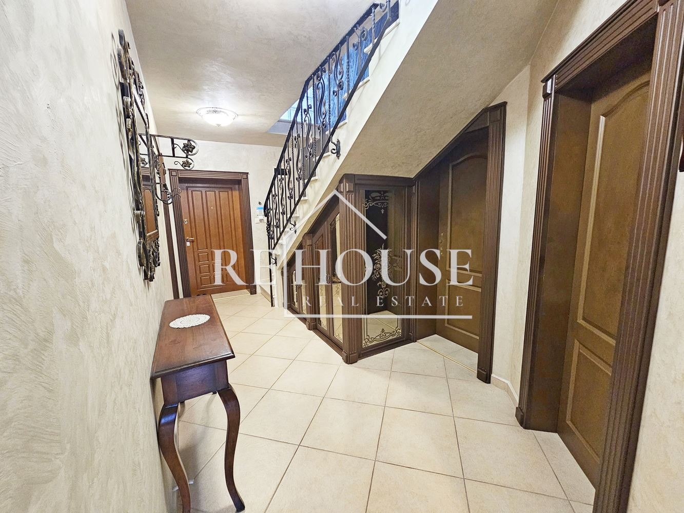 Продава КЪЩА, гр. Варна, м-т Долна Трака, снимка 5 - Къщи - 53785819