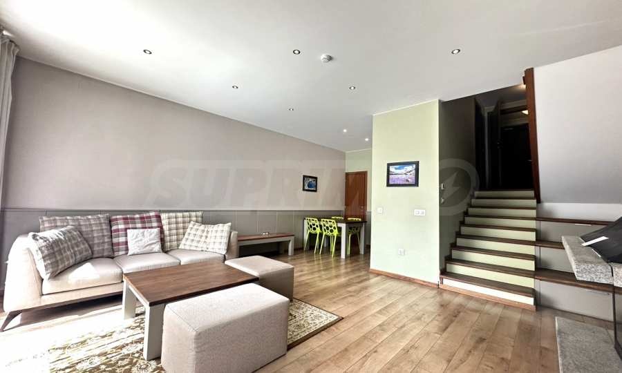 Продава КЪЩА, гр. Добринище, област Благоевград