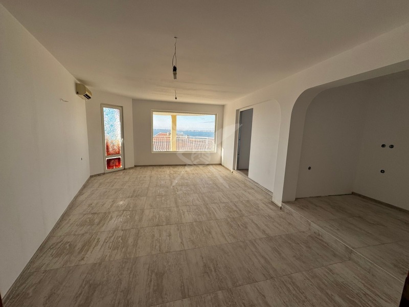 Продава 3-СТАЕН в област Бургас, гр. Свети Влас - 130 кв.м / 139 000 € » 271 860.37 лв., ЕКС НВД БУРГАС ООД