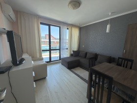 1 quarto k.k. Slantchev briag, região Burgas 1