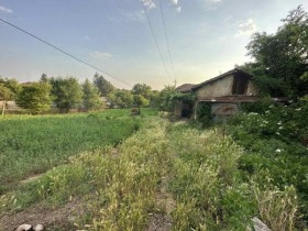 Продажба на имоти в с. Илия Блъсково, област Шумен - изображение 2 