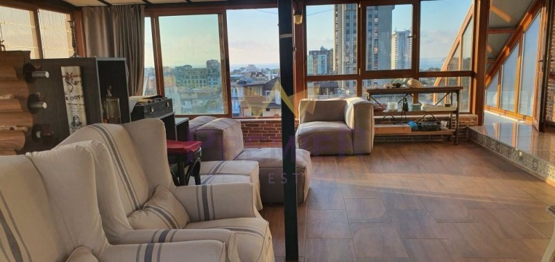 Продава  Мезонет град Варна , Център , 123 кв.м | 57973770