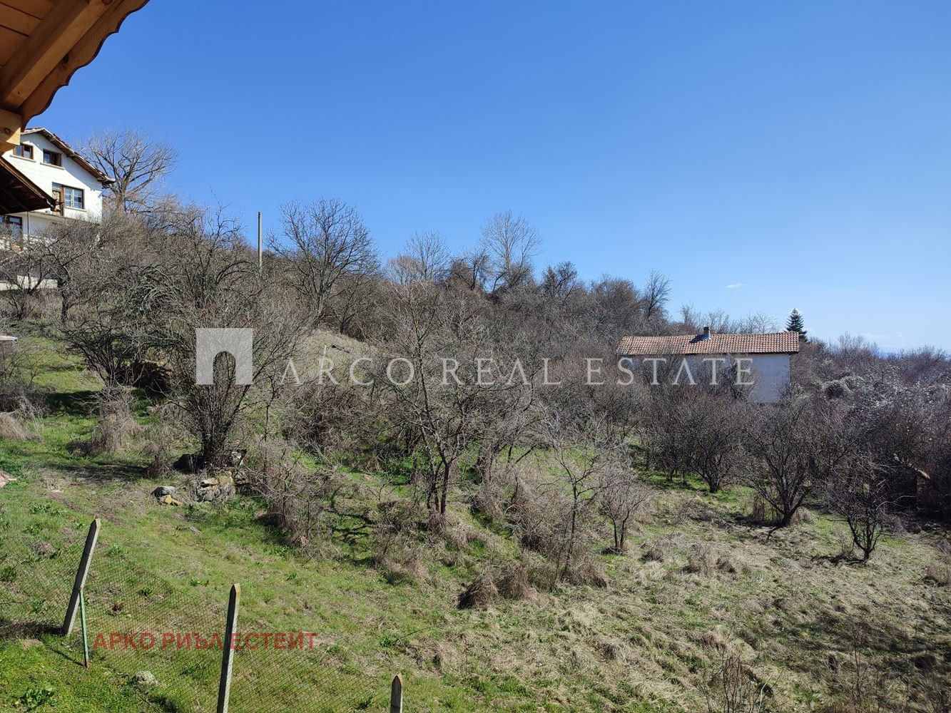 Продава КЪЩА, с. Гърло, област Перник