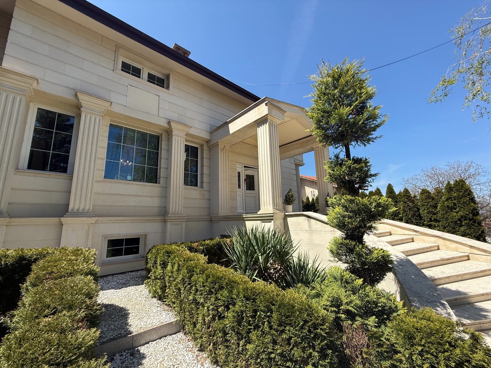 Продава КЪЩА, гр. София, Бояна, снимка 2 - Къщи - 54351029