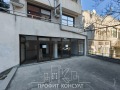Продава МАГАЗИН, град Велико Търново, Център • 110000 € / 215141.30 лв. • 35256748 1