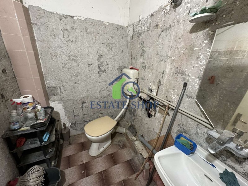 Te koop  2 slaapkamers Plovdiv , Kjutsjuk Parizj , 69 m² | 38260990 - afbeelding [12]