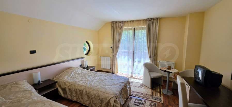Продава КЪЩА, с. Рибарица, област Ловеч, снимка 17 - Къщи - 55987349
