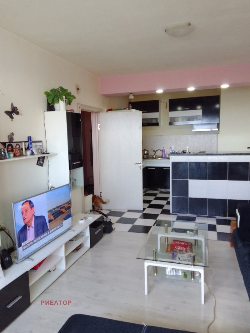 Продава  2-стаен град Пловдив , Изгрев , 60 кв.м | 77682867 - изображение [13]