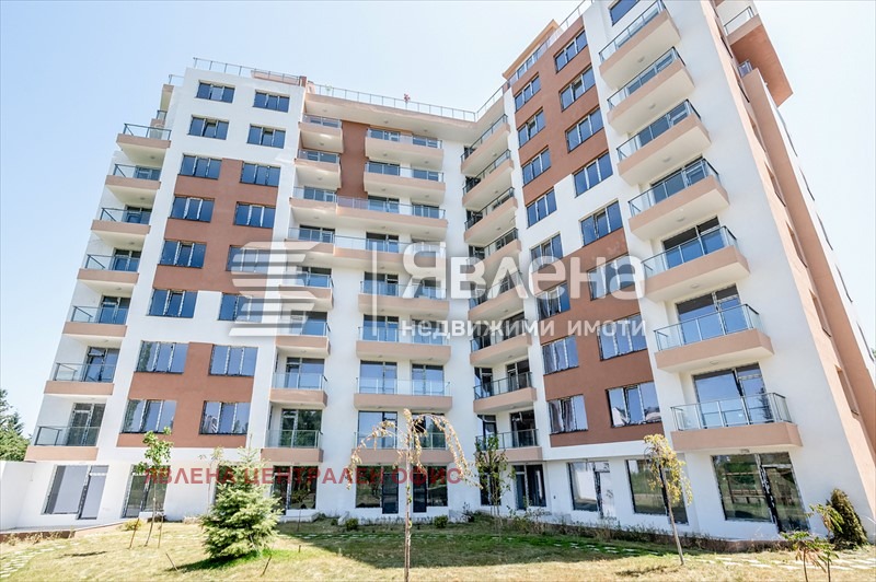 À vendre  2 chambres Sofia , Poligona , 126 m² | 41395857