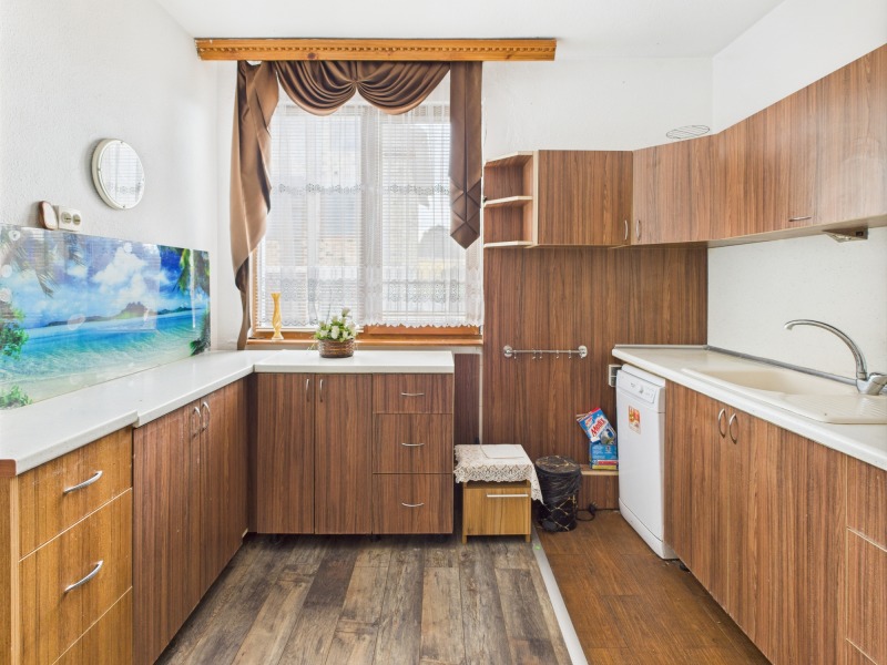 Продается  Этаж дома область Шумен , Нови пазар , 270 кв.м | 24851404 - изображение [16]