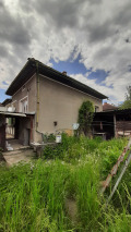 Продава КЪЩА, област Ловеч, с. Орешак • 62000 € / 121261.46 лв. • 95136439 4