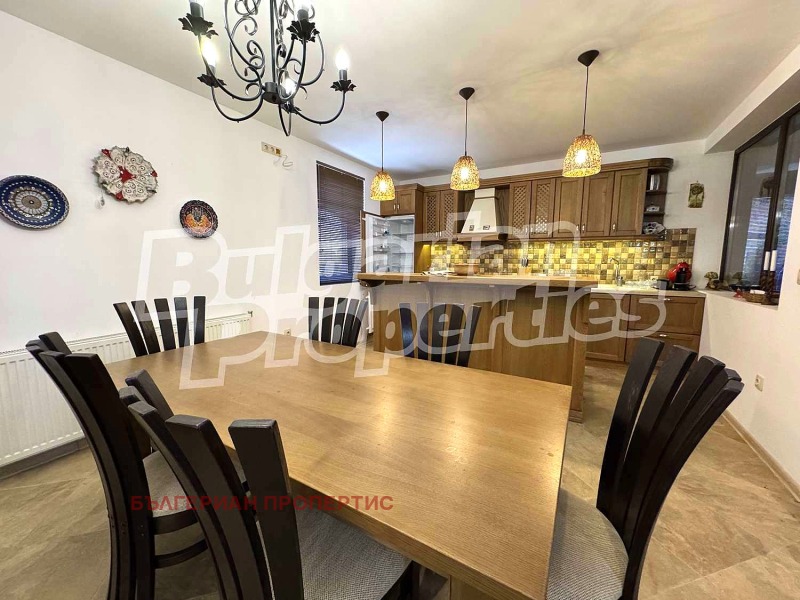 Продава КЪЩА в област Благоевград, гр. Банско - 122 кв.м / 370 000 € » 723 657.10 лв., БЪЛГЕРИАН ПРОПЕРТИС