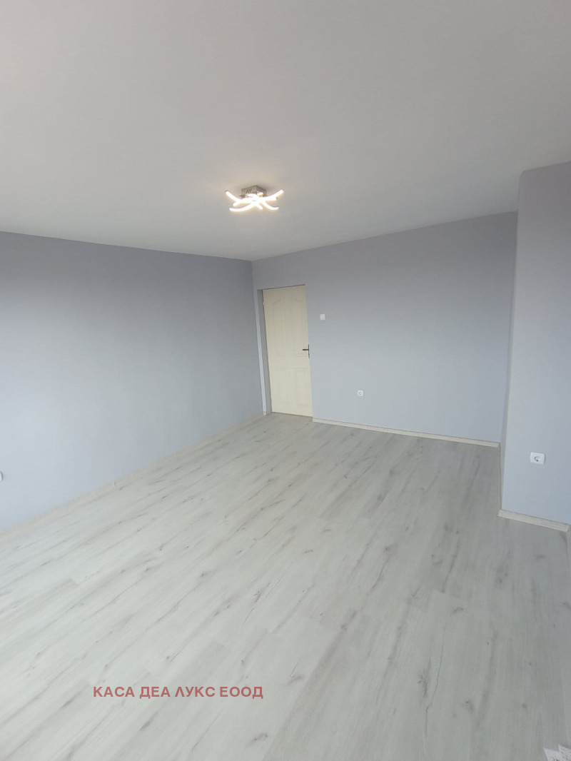 À venda  1 quarto Dobritch , Drujba 1 , 67 m² | 49501724 - imagem [2]