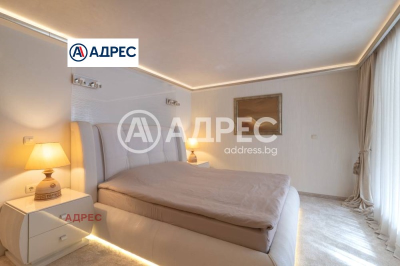 In vendita  3+ camere da letto Varna , k.k. Zlatni piasatsi , 270 mq | 23695075 - Immagine [13]