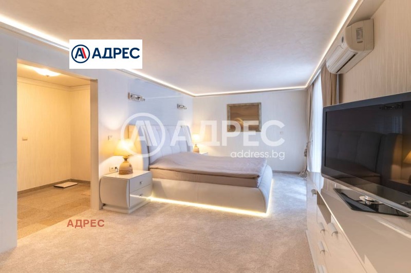 In vendita  3+ camere da letto Varna , k.k. Zlatni piasatsi , 270 mq | 23695075 - Immagine [15]