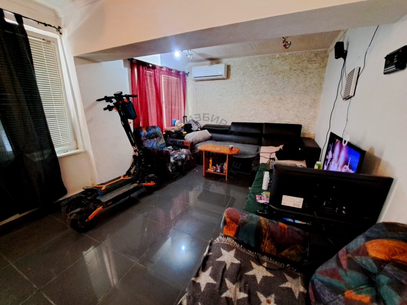 Продава 2-СТАЕН в град Варна, Колхозен пазар - 47 кв.м / 82 000 € » 160 378.06 лв., РЕПУБЛИК НЕДВИЖИМИ ИМОТИ
