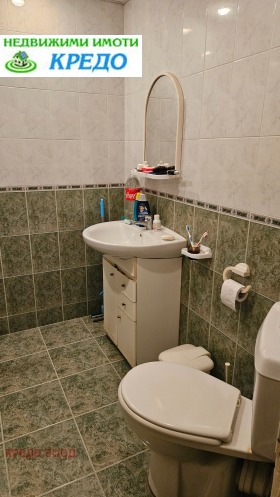 2 bedroom Iztok, Pernik 11