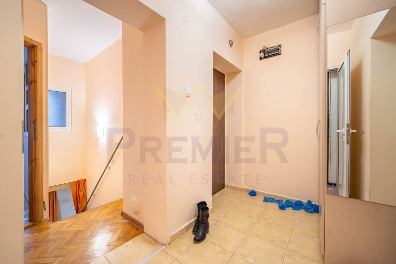 Продава 3-СТАЕН, гр. Варна, Бриз, снимка 10 - Aпартаменти - 49356674