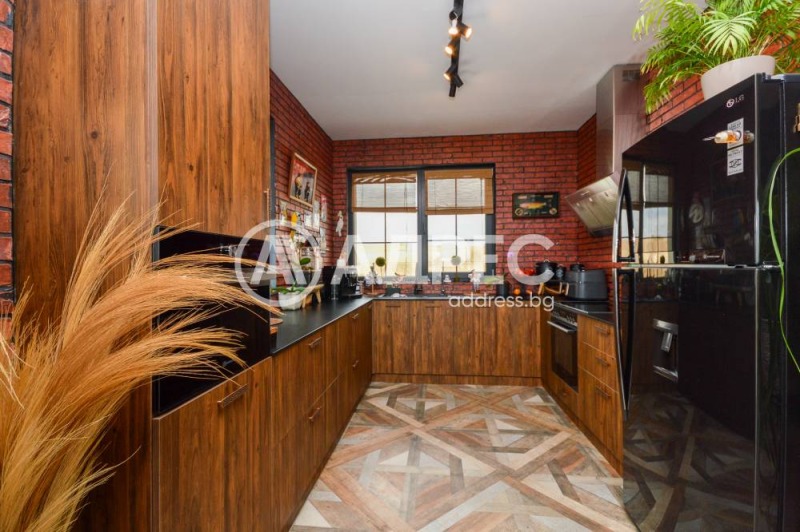 Продава КЪЩА, гр. Бургас, област Бургас, снимка 11 - Къщи - 52813093