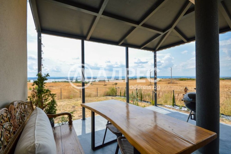 Продава КЪЩА, гр. Бургас, област Бургас, снимка 3 - Къщи - 52813093