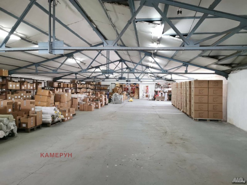 In vendita  Magazzinaggio Burgas , Dolno Ezerovo , 1400 mq | 10616178