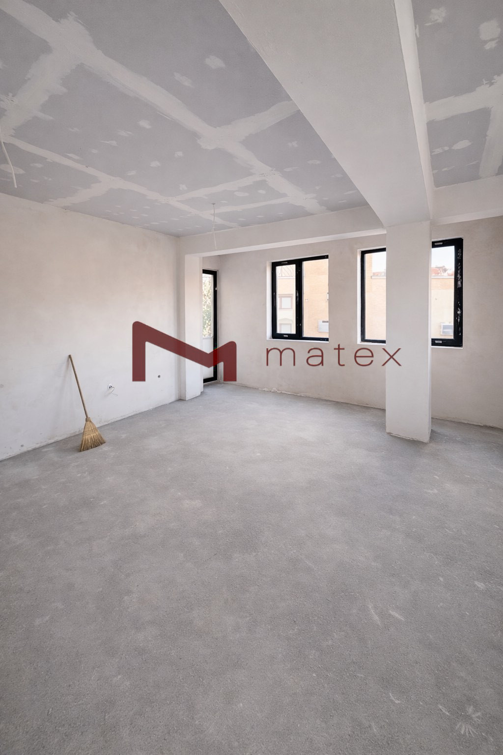 Продава 3-СТАЕН, гр. Варна, Гръцка махала, снимка 2 - Апартаменти - 51106232