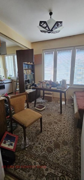 1 Schlafzimmer Borowo, Sofia 6