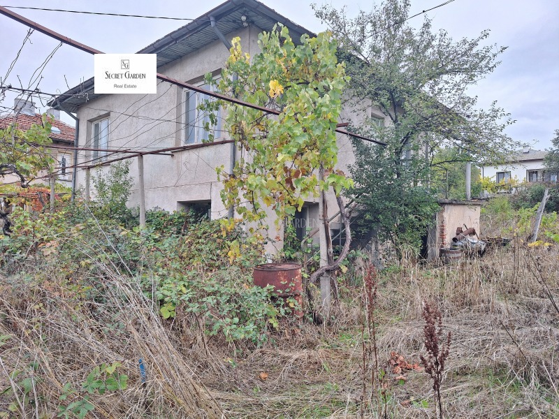 Продава КЪЩА, с. Мухово, област София област