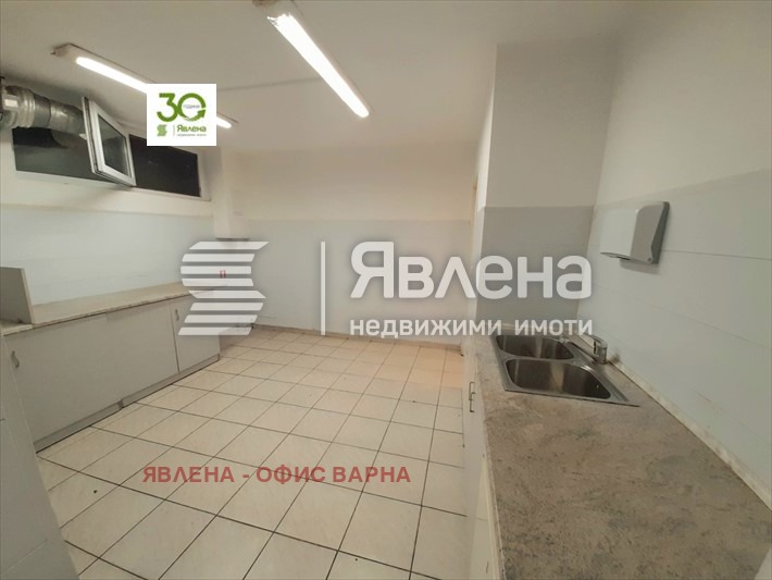 In vendita  Negozio Varna , Gratska mahala , 70 mq | 22984060 - Immagine [2]