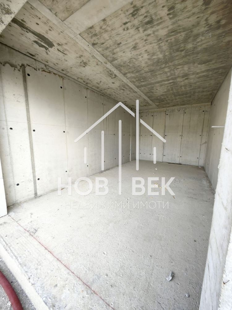 Продава ГАРАЖ, ПАРКОМЯСТО, гр. Варна, Владислав Варненчик 1