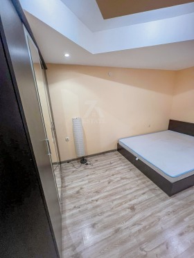 2 Schlafzimmer Zona B-5, Sofia 3