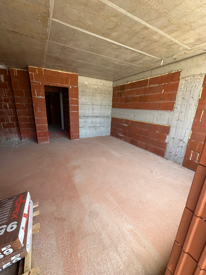 Till salu  Studio Veliko Tarnovo , Kartala , 43 kvm | 96898592 - bild [8]