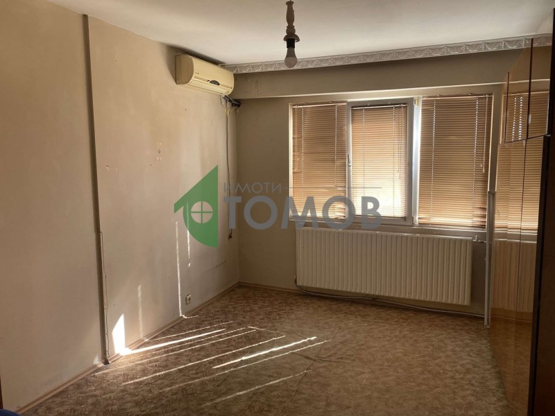 Продава  2-стаен град Шумен , Тракия , 63 кв.м | 37150683 - изображение [6]