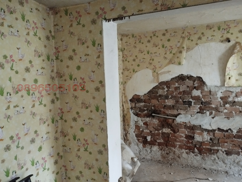 Продава КЪЩА, гр. Ловеч, Червен бряг, снимка 8 - Къщи - 52779302