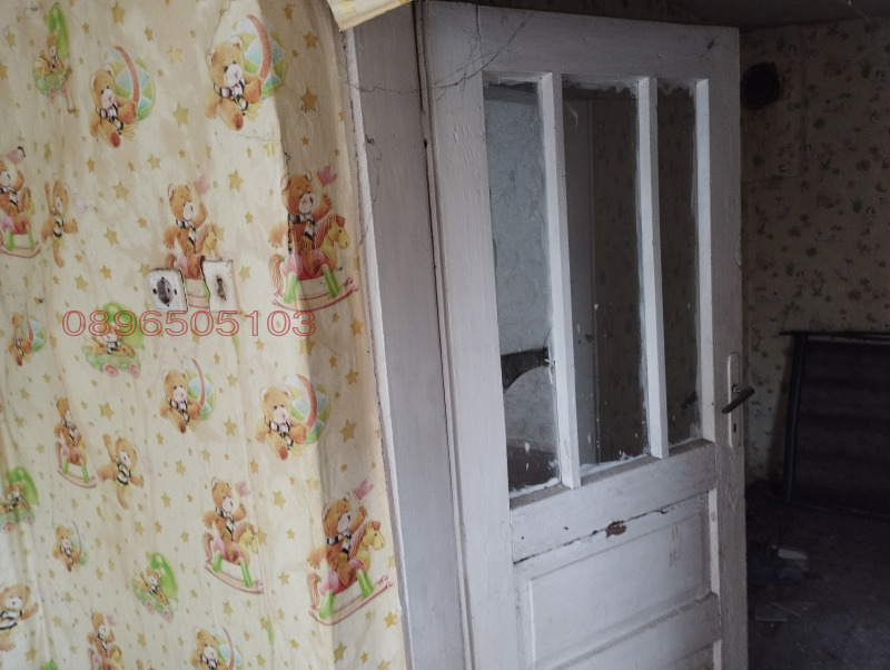 Продава КЪЩА, гр. Ловеч, Червен бряг, снимка 5 - Къщи - 52779302