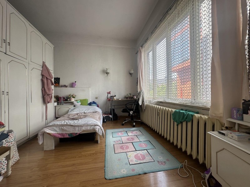 Na sprzedaż  3 sypialnie Sofia , Centar , 140 mkw | 23600449 - obraz [4]