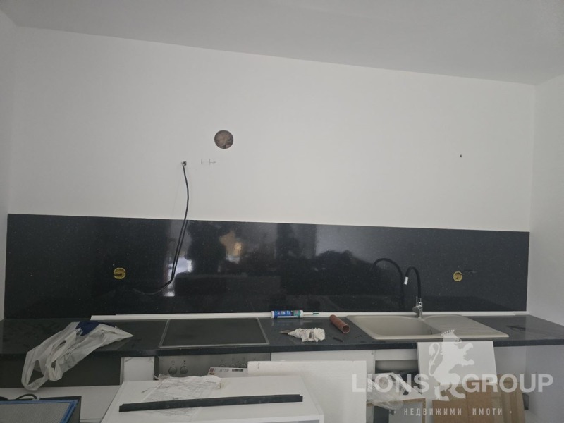 Продава КЪЩА, гр. Варна, м-т Боровец - север, снимка 11 - Къщи - 52439195